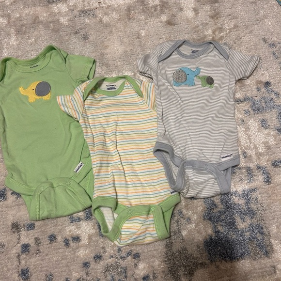 Gerber Baby One Piece Set - Green, Striped, Gray - Picture 3 of 6